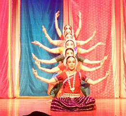 東インド古典舞踊オディッシー「トリダーラ」