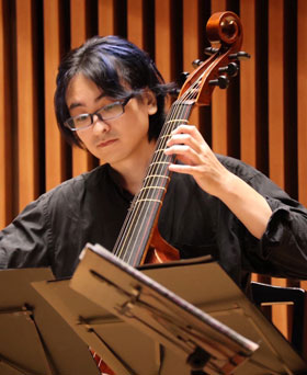 ��c�� ��