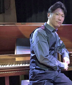 ���� ���Y